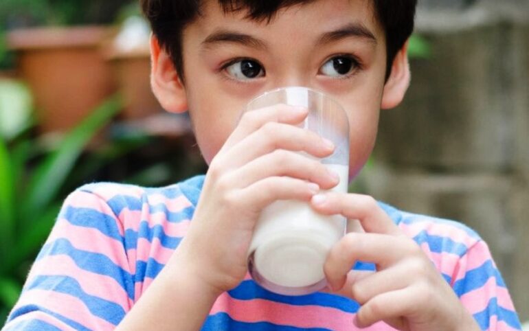 Manfaat Susu Formula untuk Kesehatan dan Tumbuh Kembang Anak