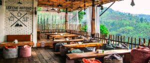 Liburan ke Bandung Ini 7 Tempat Kuliner Yang Wajib Kamu Coba