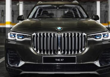 Varian Mobil BMW yang Memiliki Sunroof