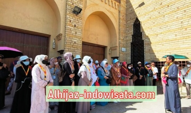 Alhijaz Indowisata Merupakan Pilihan Tepat Travel Haji Plus untuk Anda
