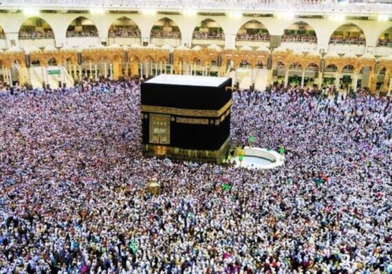 Travel Haji Plus Terbaik di Jakarta Memilih Alhijaz Indowisata sebagai Mitra Perjalanan Anda