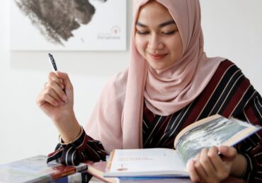 Jurusan Kuliah Terbaik untuk Menjadi Profesional Bisnis yang Andal di Masa Depan