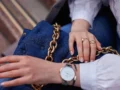 Aksesoris Busana Wanita Modern Simpel untuk Tampilan Elegan Harian