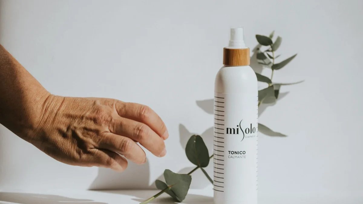 Manfaat Toner Alami untuk Menjaga Kesehatan Kulit Wajah Sehari-hari