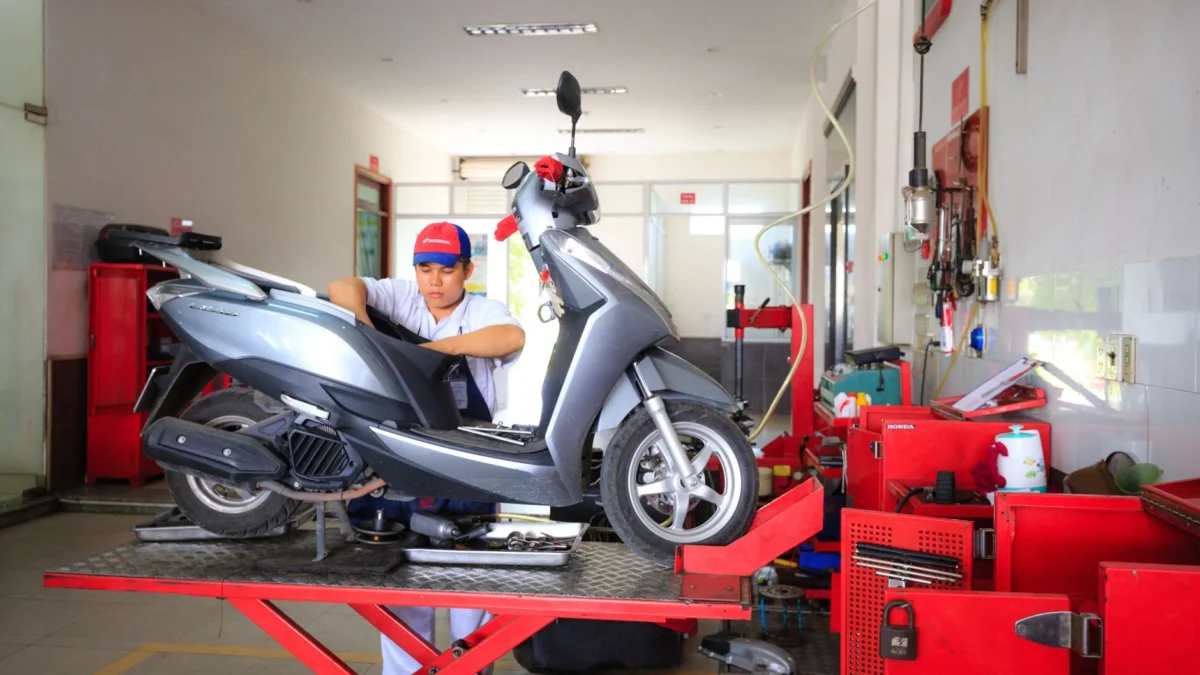 Cara Merawat Rantai Motor Matic Agar Awet dan Selalu Responsif